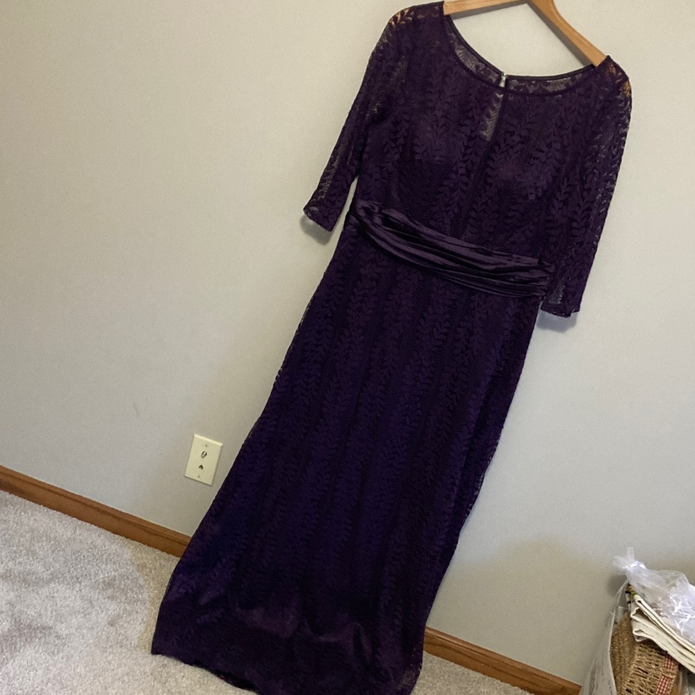 Ever Pretty, Size 16, Deep Purple Long Sleeve Formal Dress, Mother of the Bride - Picture 4 of 12